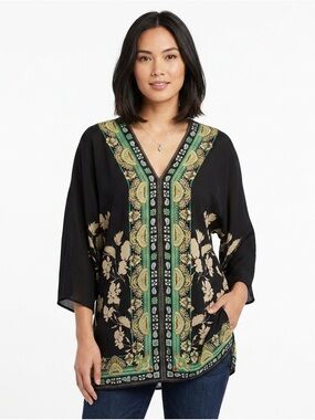 Elegant Black and Green Women's Top